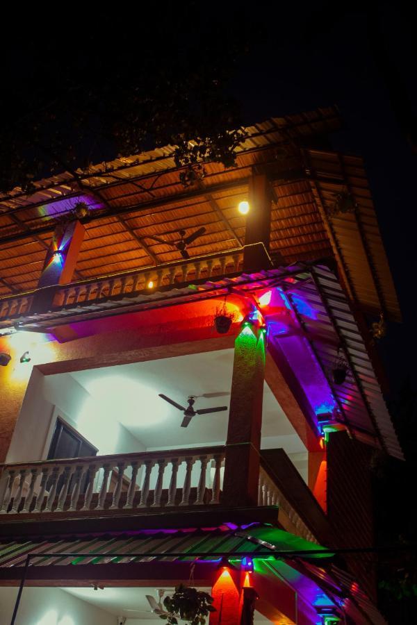 Bonds Hostel Candolim Εξωτερικό φωτογραφία